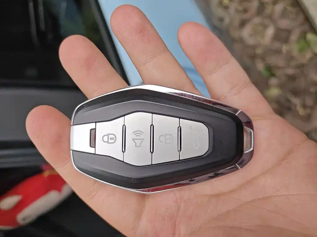 Chery New Energy Wujie Pro — миниатюра 12