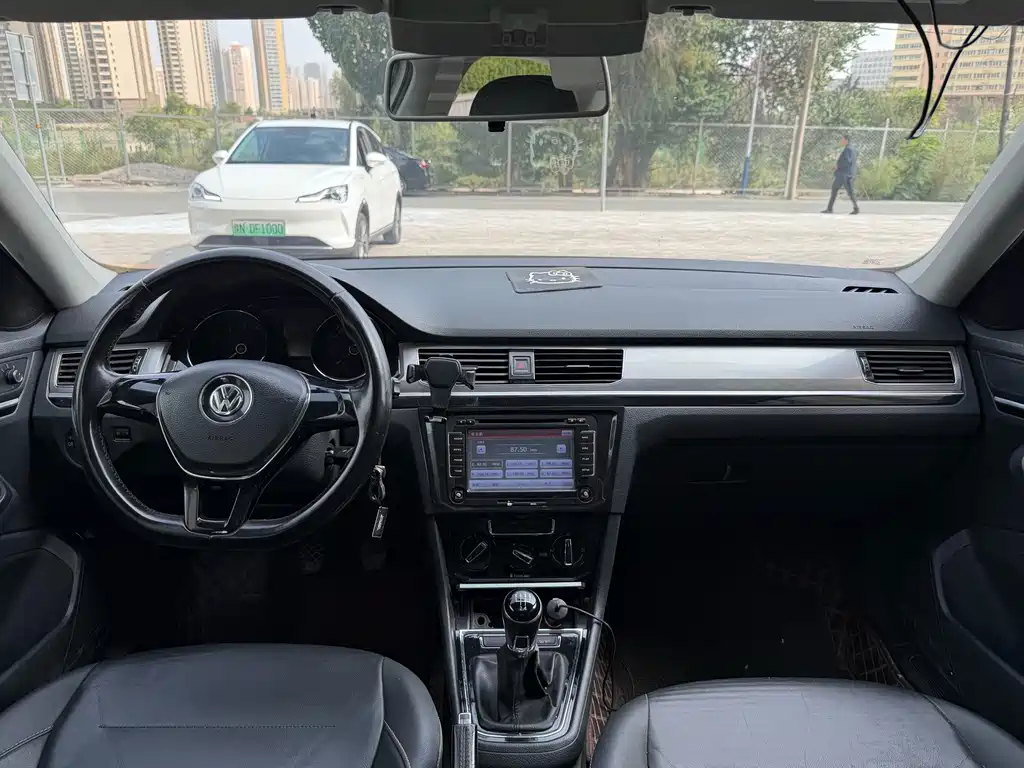 Volkswagen Bora — миниатюра 5