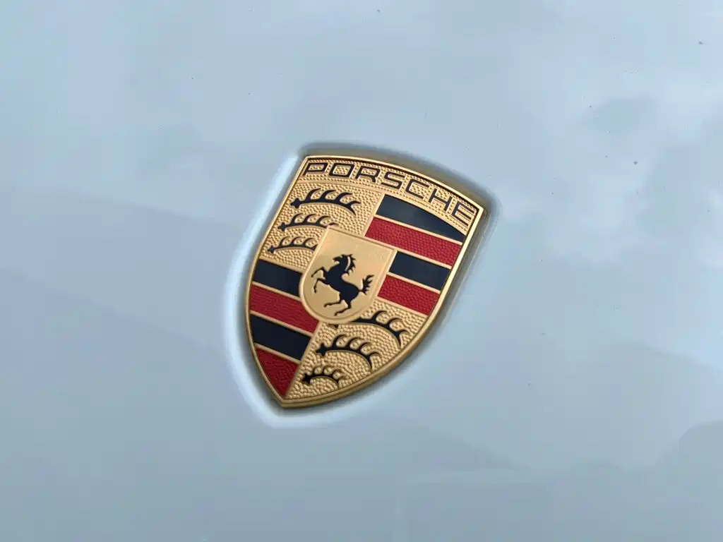 Porsche Taycan — миниатюра 14