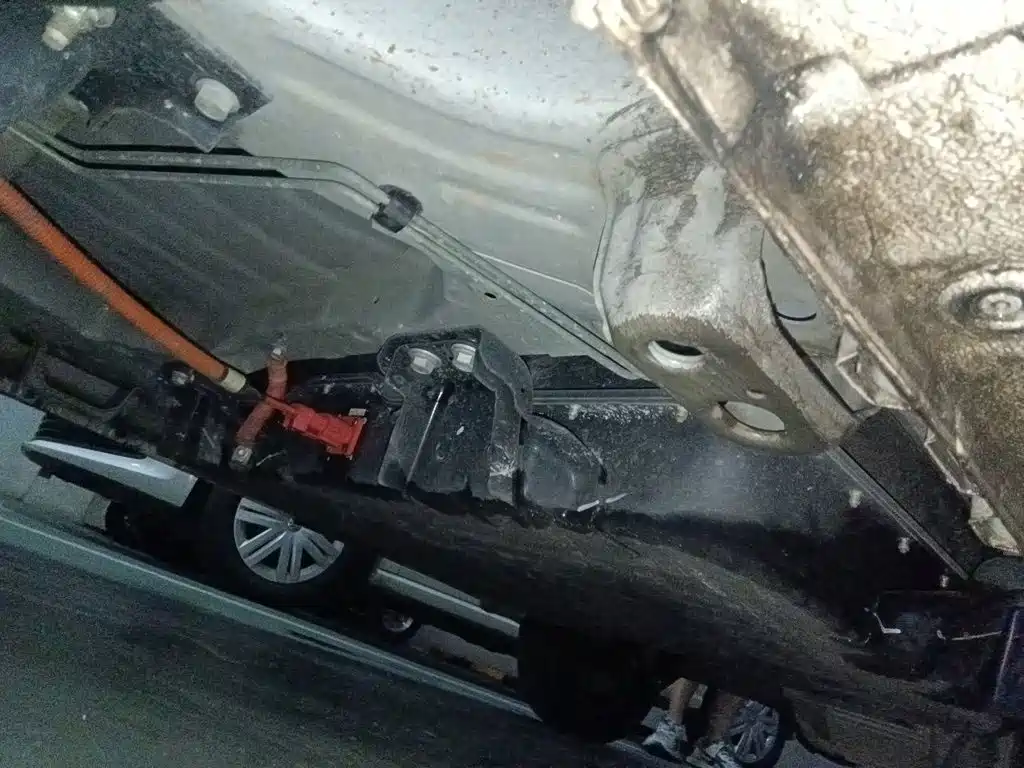 Wuling MINIEV — миниатюра 18