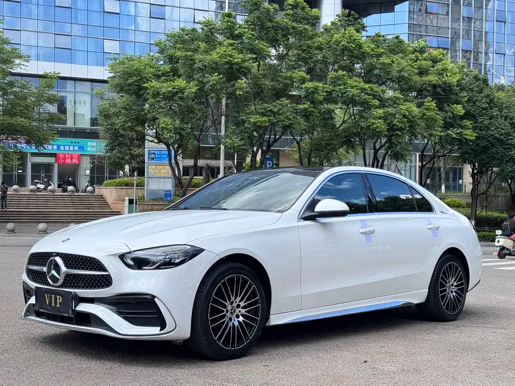 Mercedes-Benz C-Class 2021