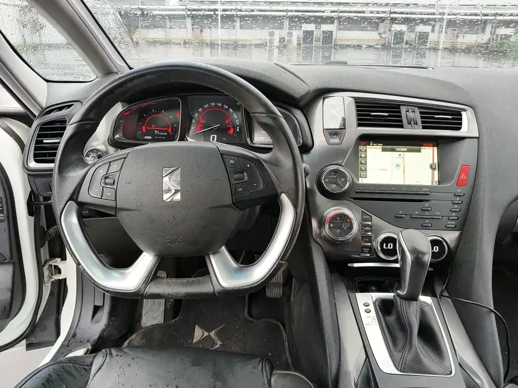 DS DS 5 — миниатюра 14