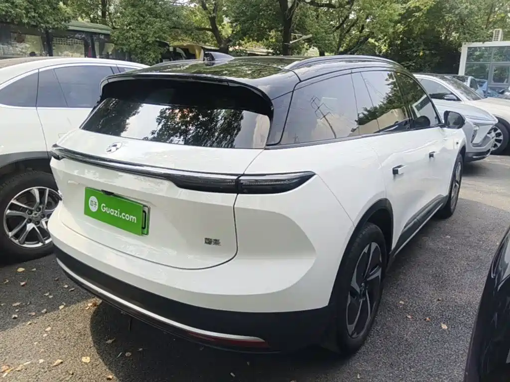 NIO ES6 — миниатюра 7