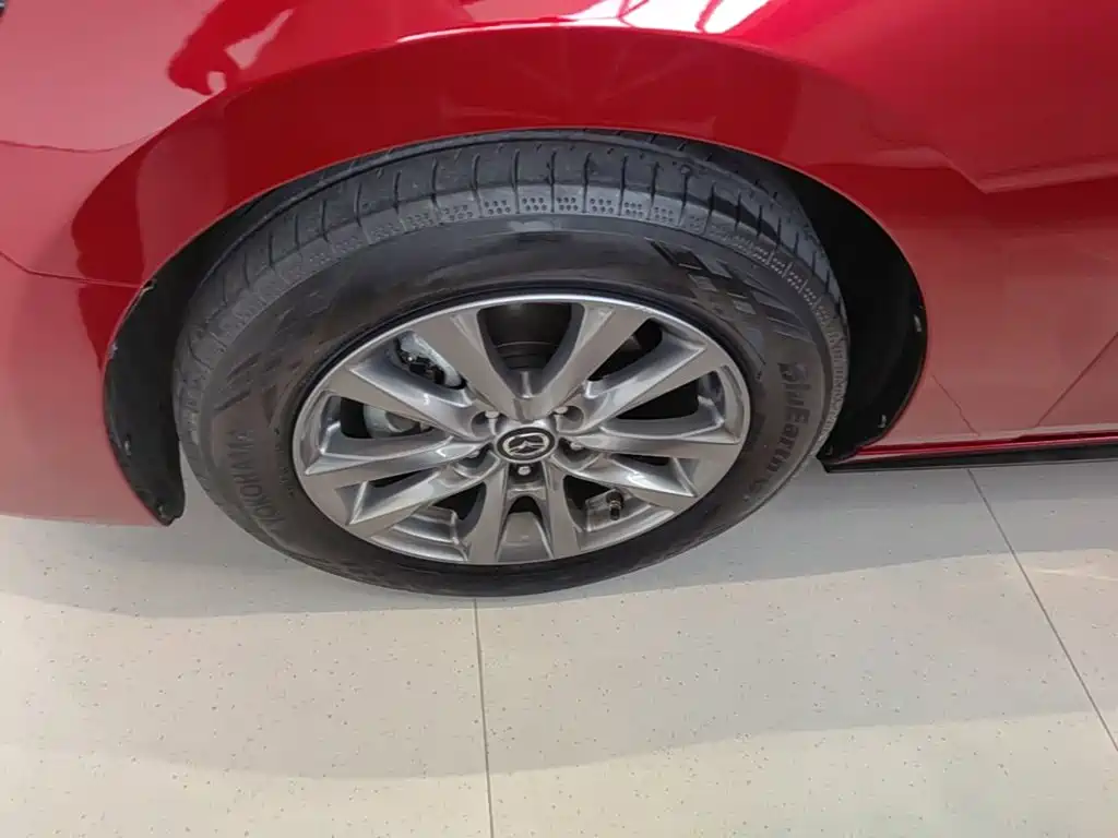 Mazda 3 Axela — миниатюра 23