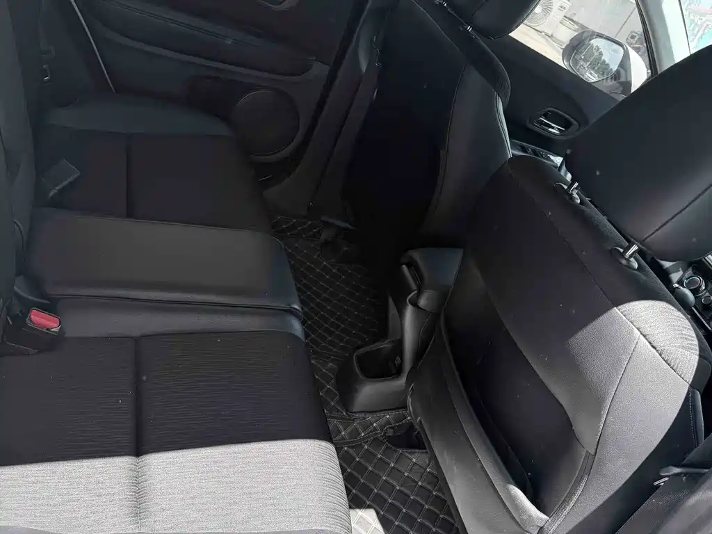 Honda Vezel — миниатюра 7