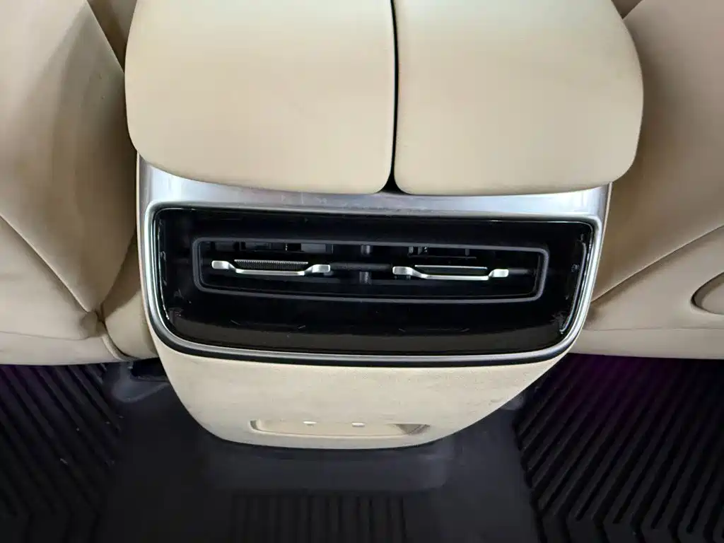 AITO AITO M5 — миниатюра 26