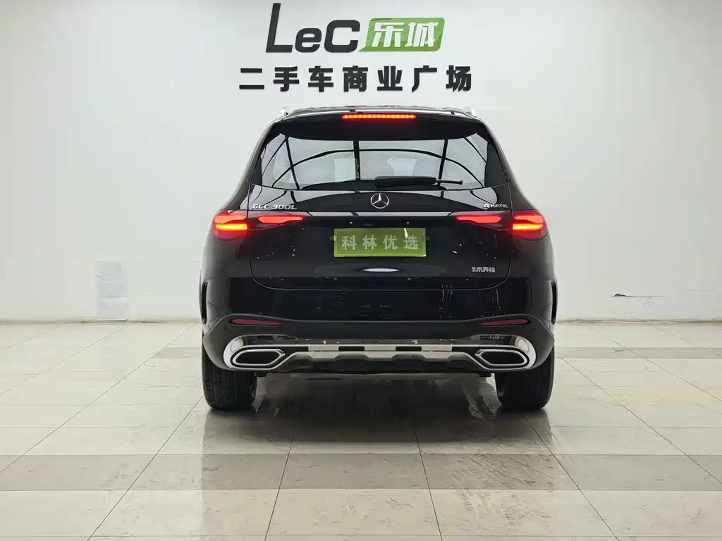 Jaguar XFL — миниатюра 5