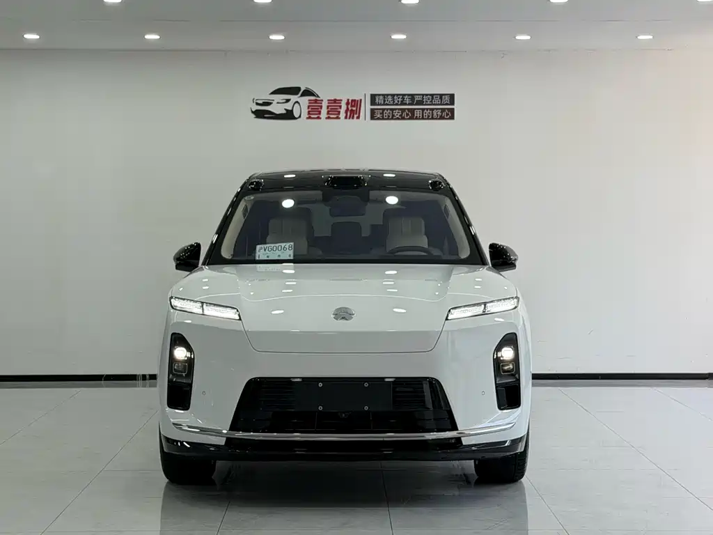 NIO ES8 2026 мест Executive Luxury
