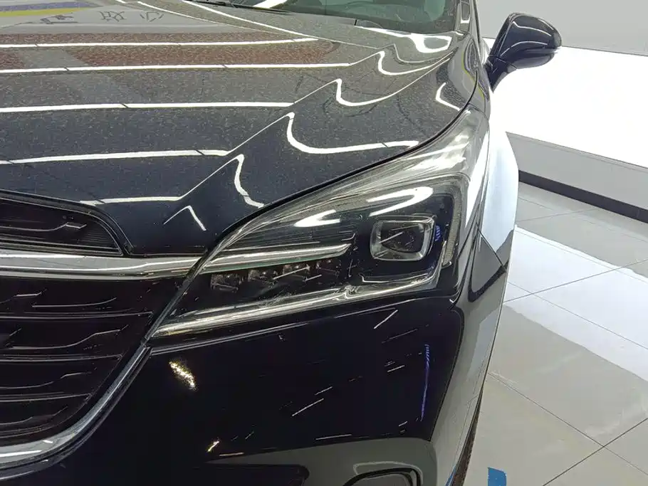 Buick Envision Plus — миниатюра 5