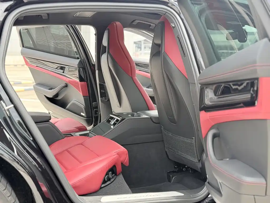 Porsche Panamera — миниатюра 8