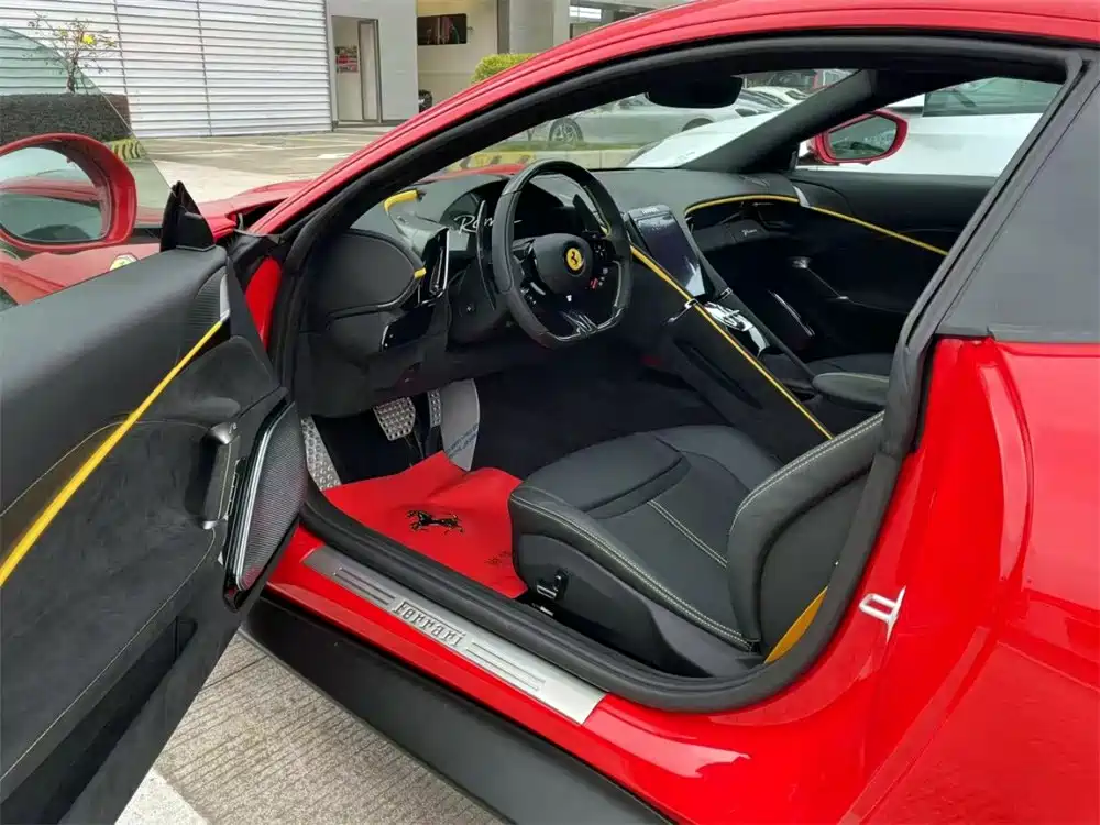 Ferrari Roma — миниатюра 3