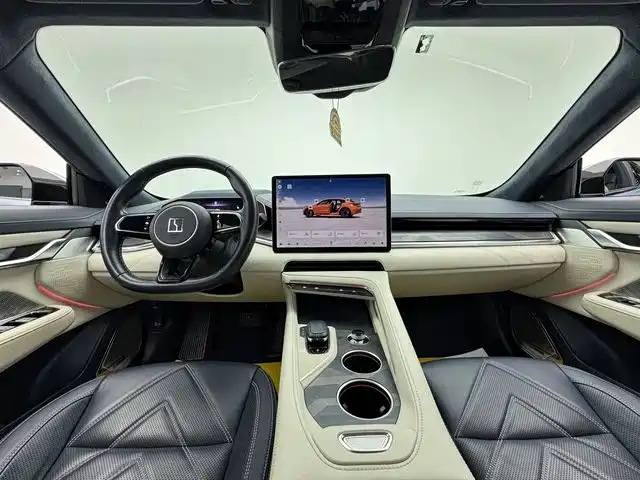 ZEEKR EXTREME KRYPTON 001