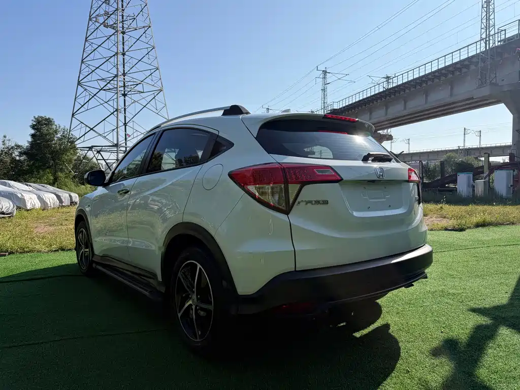 Honda Vezel — миниатюра 4