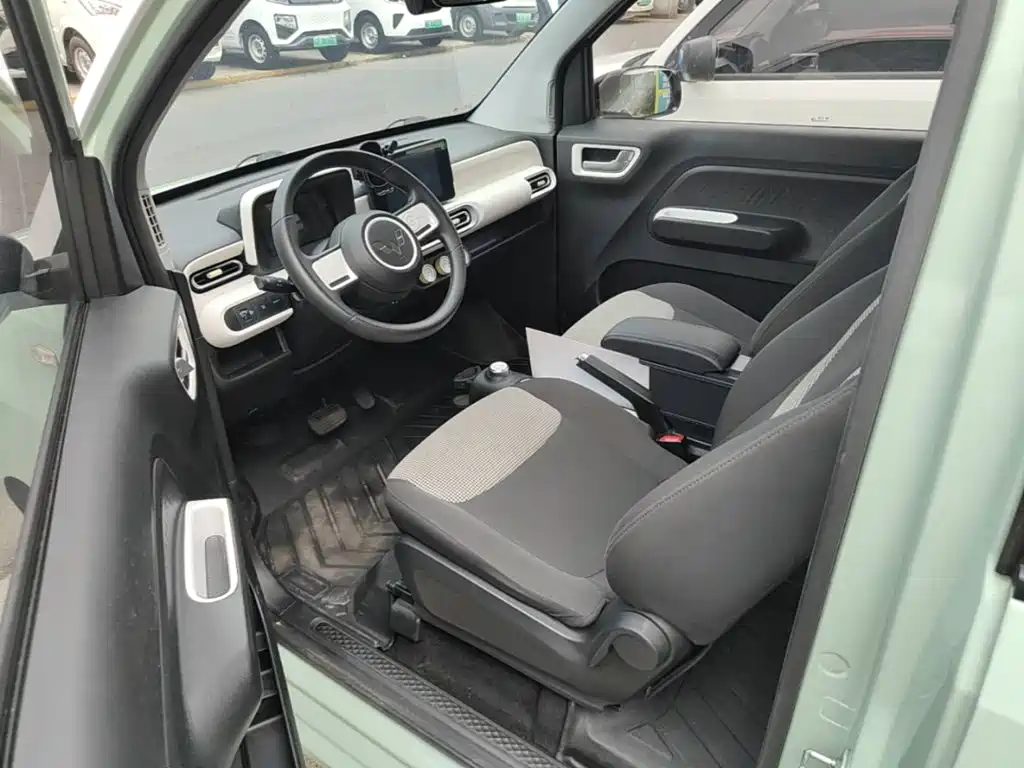 Wuling MINIEV — миниатюра 15