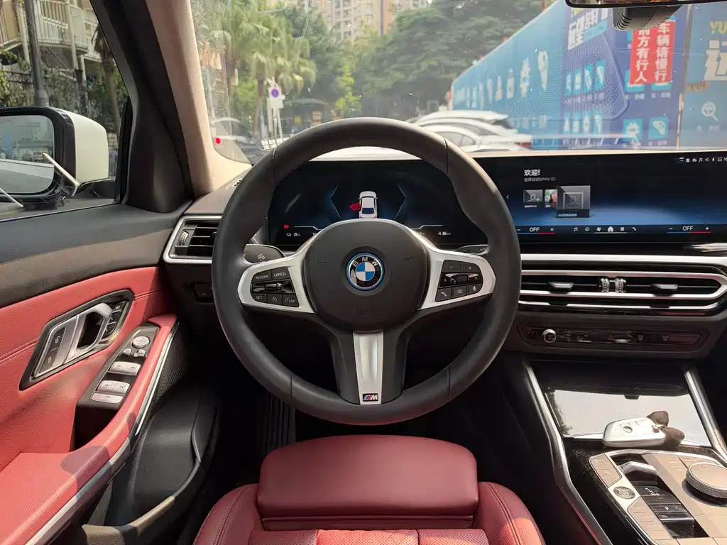 BMW i3 — миниатюра 10