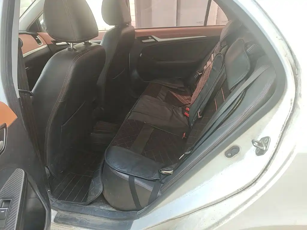 Geely Vision — миниатюра 17