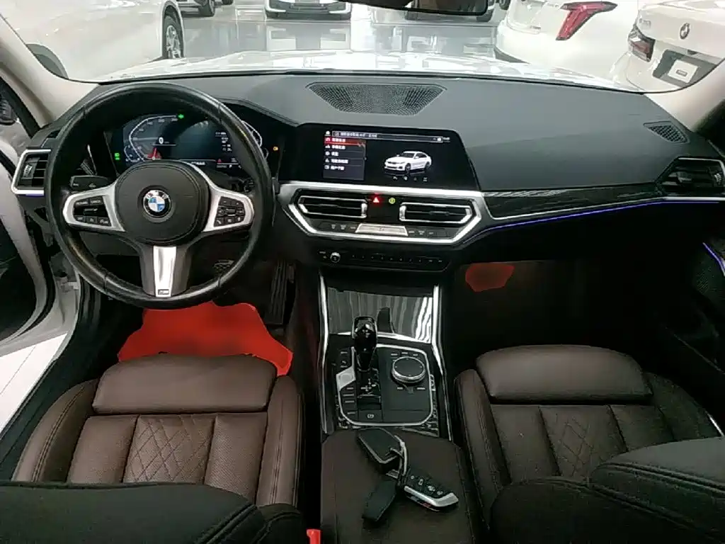 BMW 3 Series — миниатюра 10