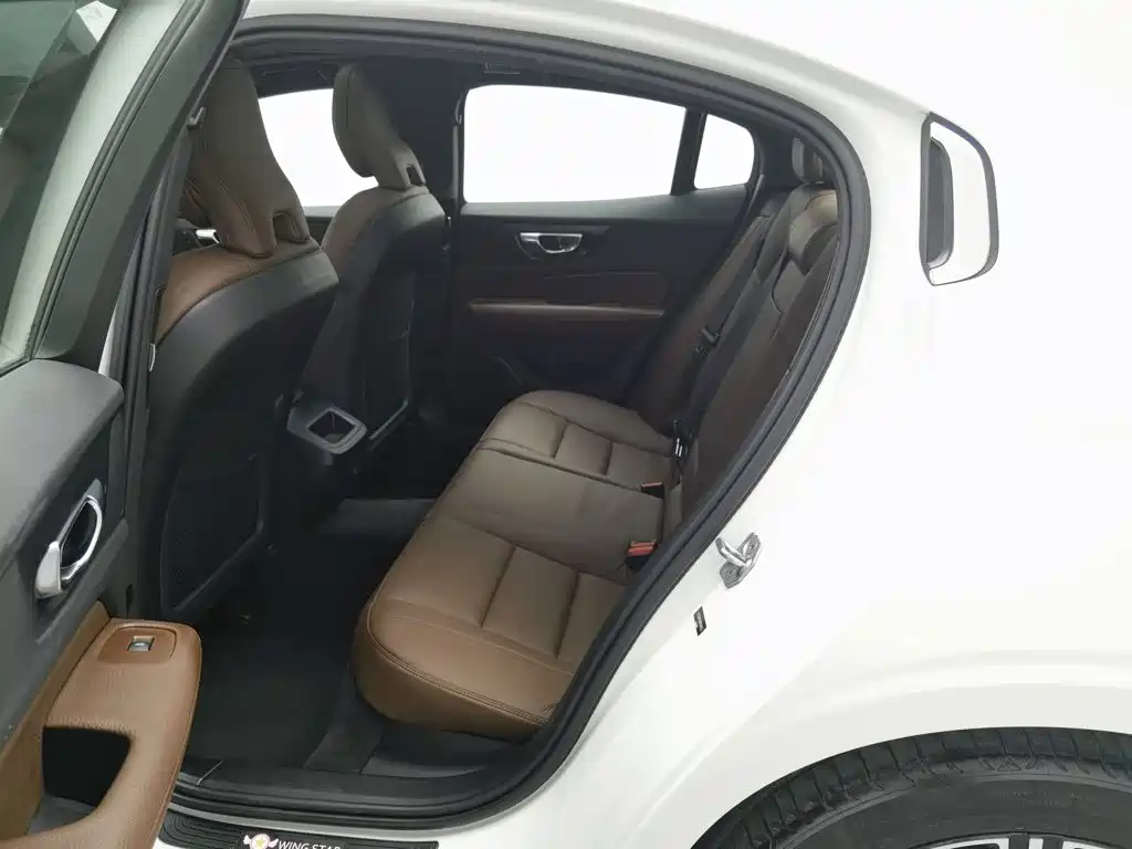Volvo S60 — миниатюра 15