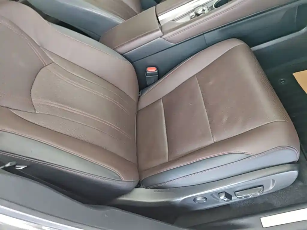 Lexus RX — миниатюра 25