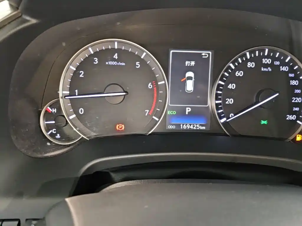 Lexus RX — миниатюра 12