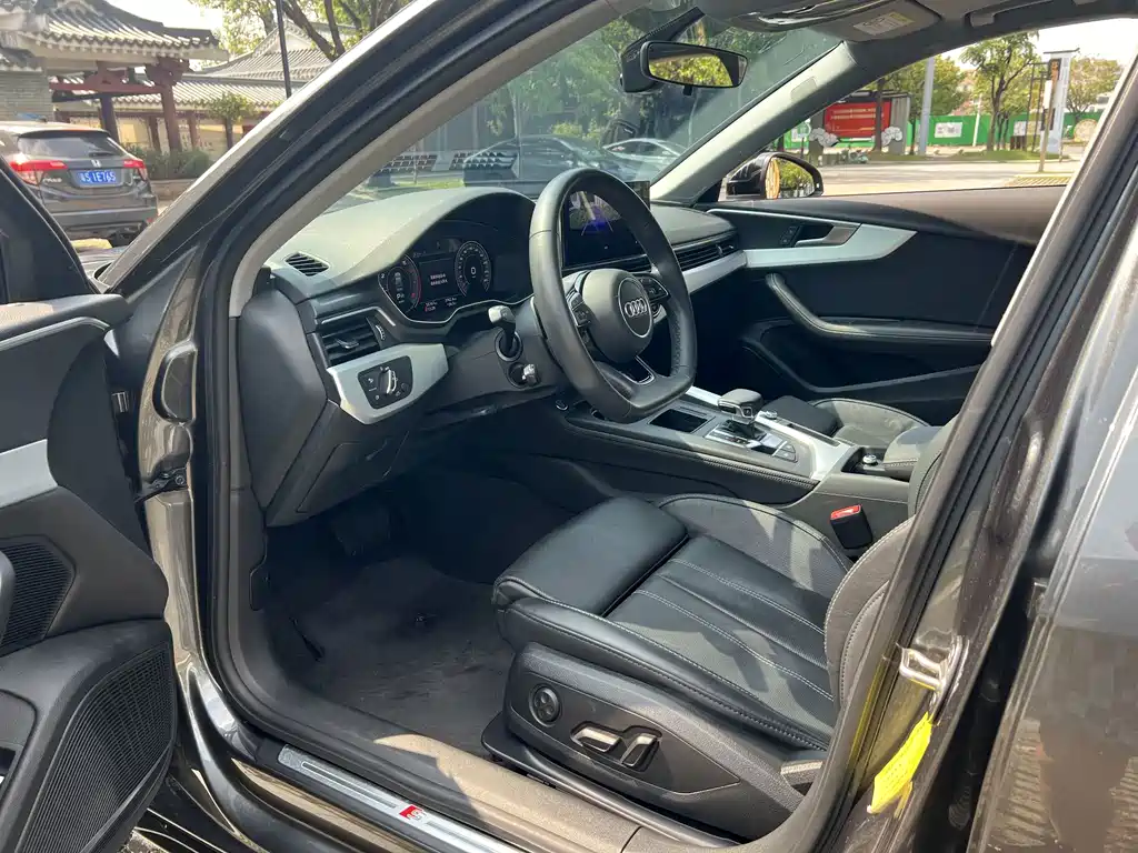 Audi A4L — миниатюра 13