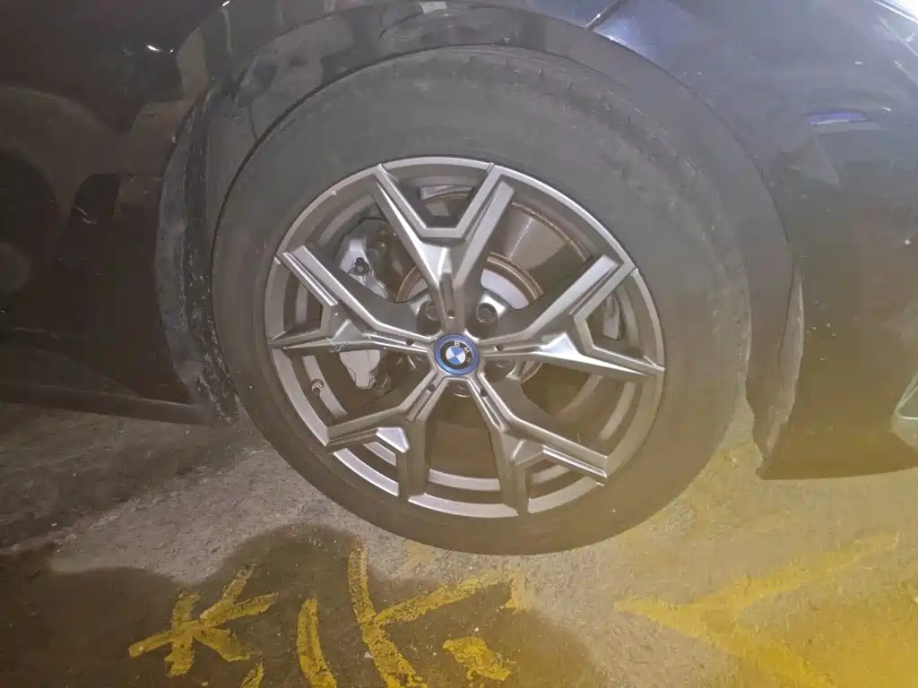 BMW i3 — миниатюра 24