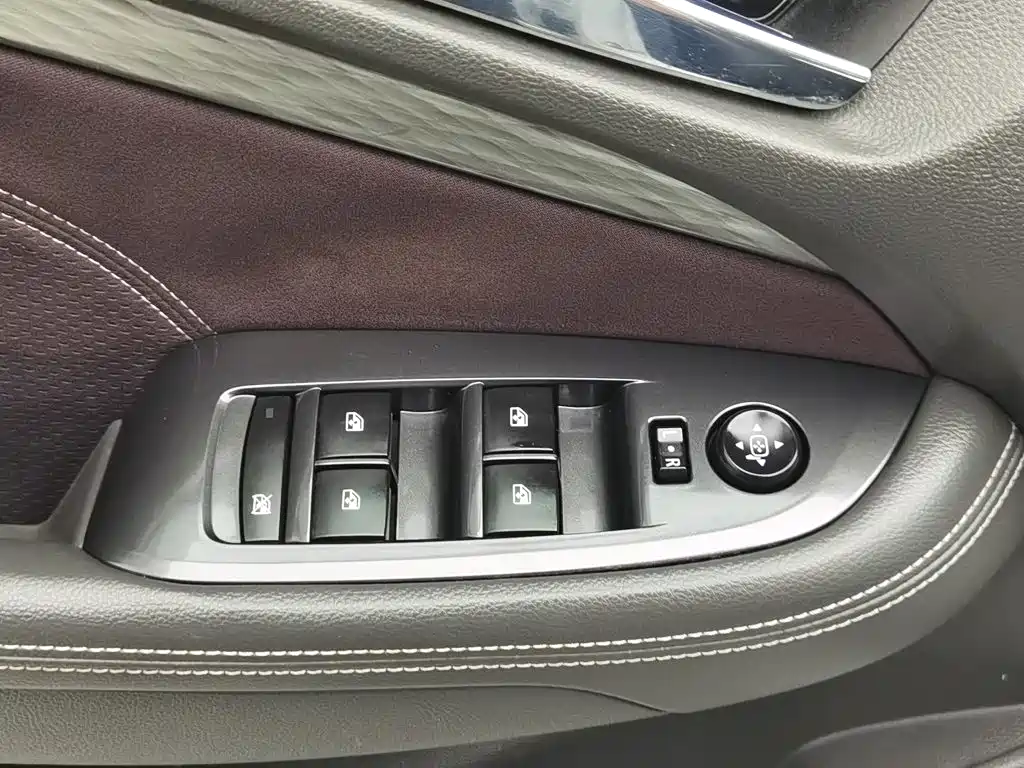 Chevrolet Malibu — миниатюра 9