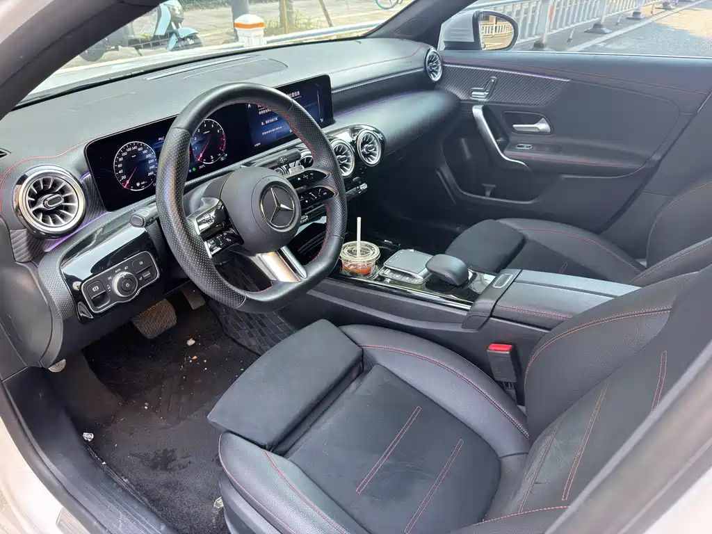 Mercedes-Benz A-Class — миниатюра 5
