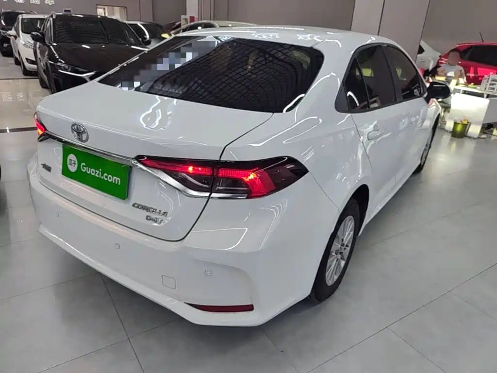 Toyota Corolla — миниатюра 7