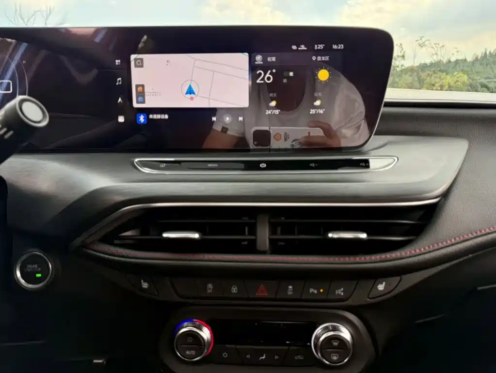 Buick Verano — миниатюра 11