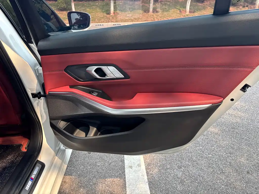 BMW 3 Series — миниатюра 9