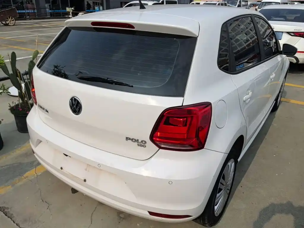 Volkswagen Polo — миниатюра 7