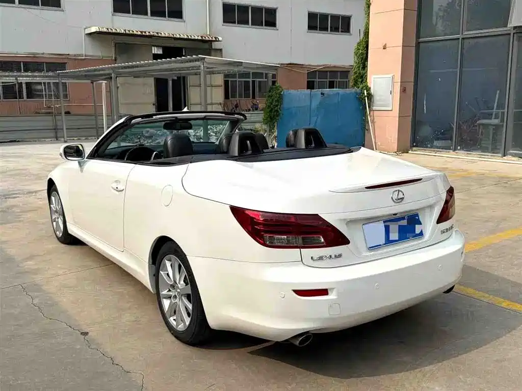 Lexus IS 2009 300C
