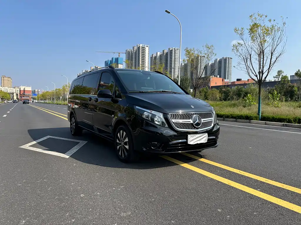 Mercedes-Benz Vito — миниатюра 6