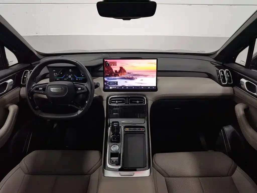Geely Boyue L — миниатюра 5