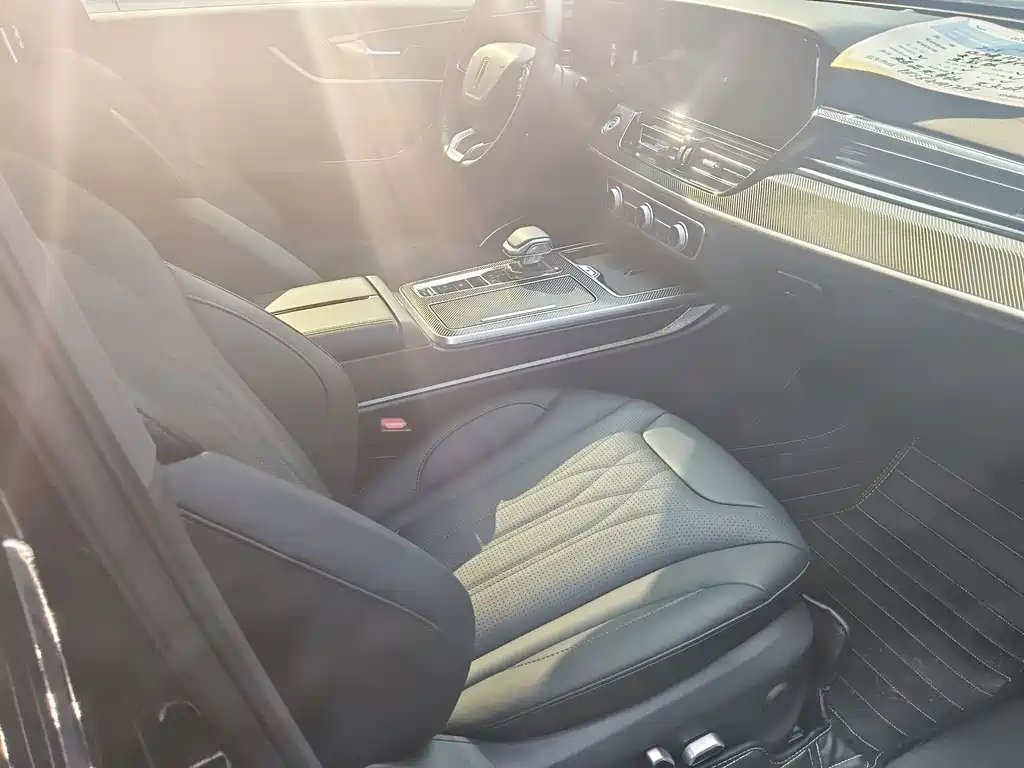 Hongqi Hongqi HS5 — миниатюра 9