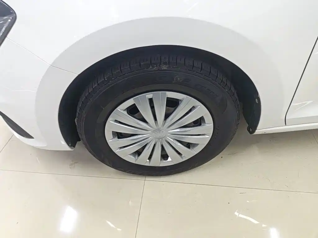 Volkswagen Santana — миниатюра 23