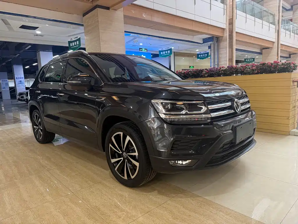 Volkswagen Tharu — миниатюра 4