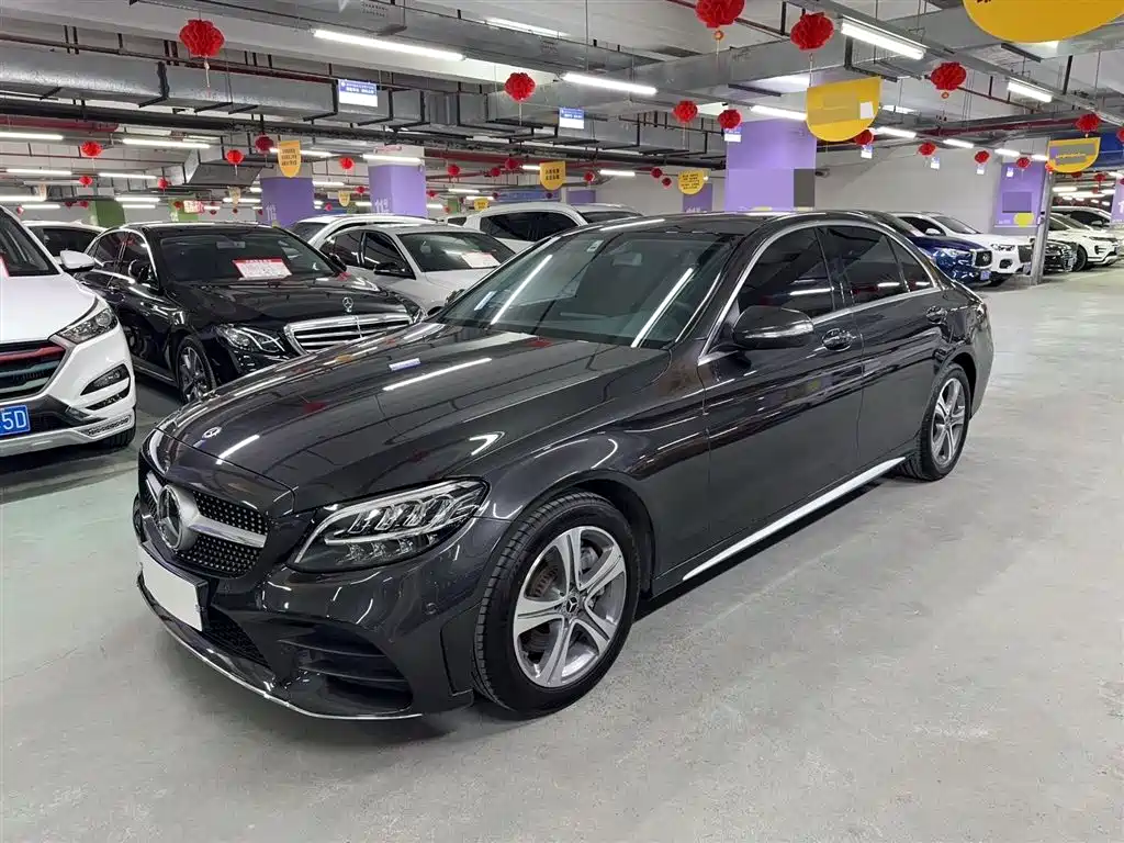 Mercedes-Benz C-Class 2020