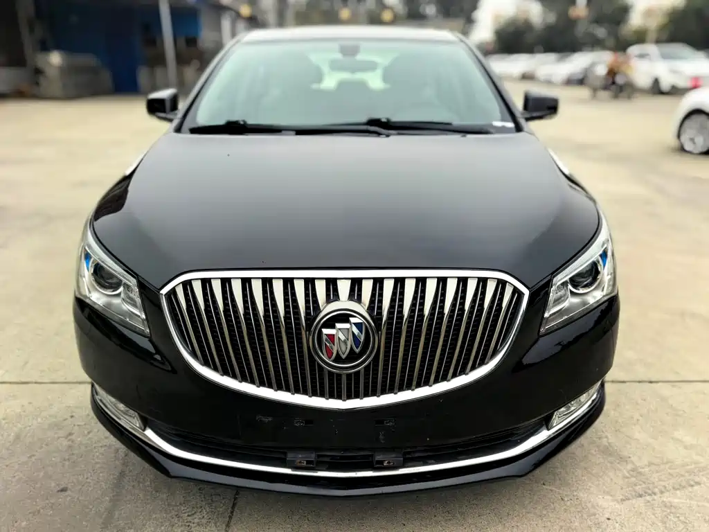 Buick LaCrosse — миниатюра 2