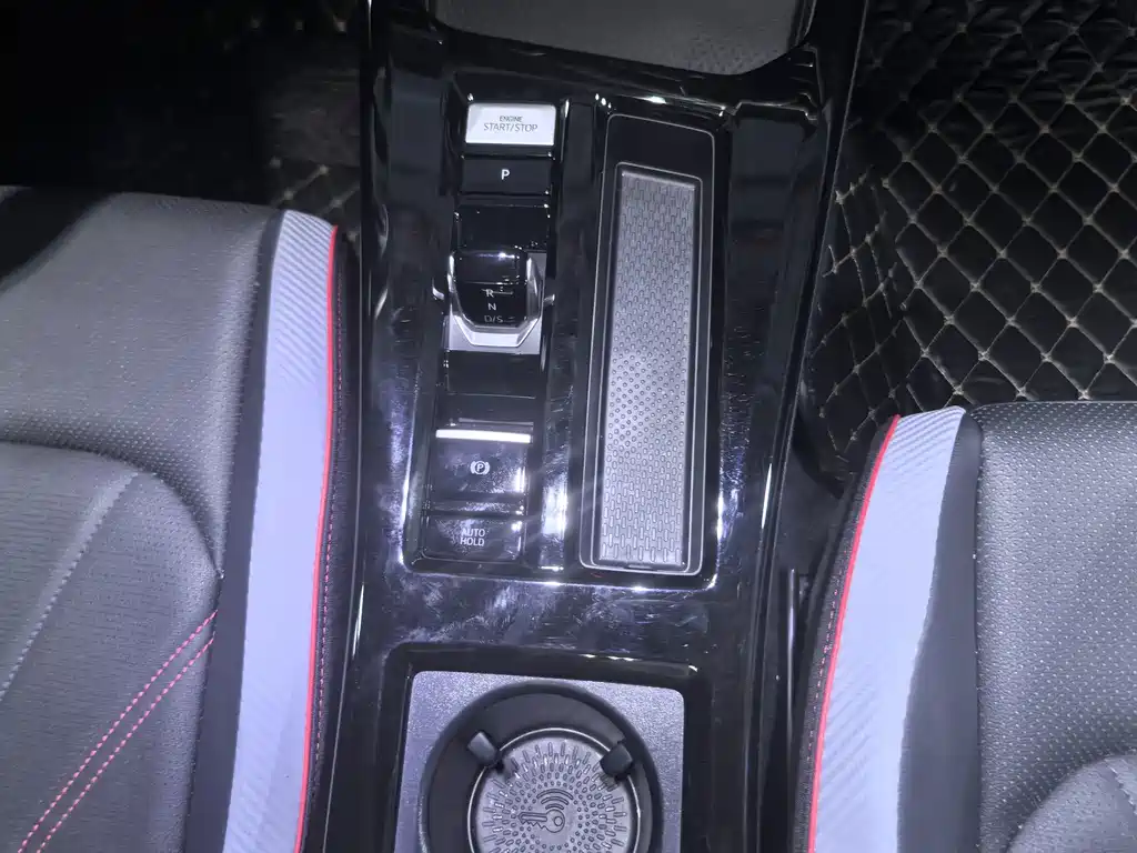 Volkswagen Lamando — миниатюра 8