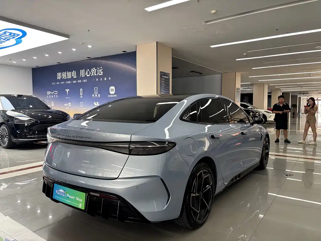 BYD Seal — миниатюра 5