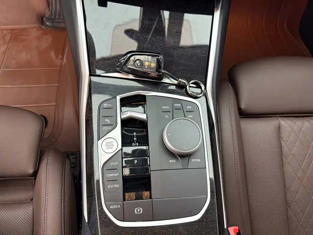 BMW 3 Series — миниатюра 14