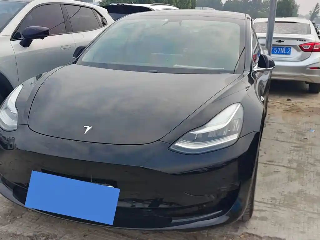 Tesla Model 3 — фотографии объявления, Фото 2