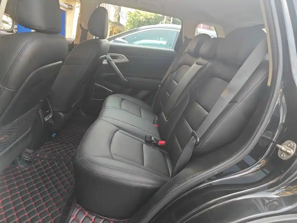 Geely Boyue — миниатюра 17