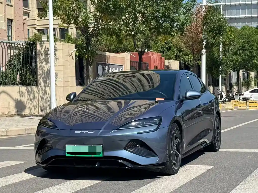 BYD Seal