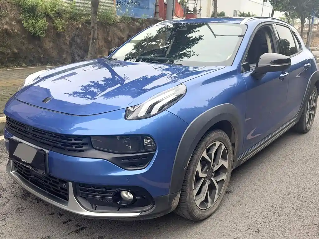 Lynk & Co 02 2020