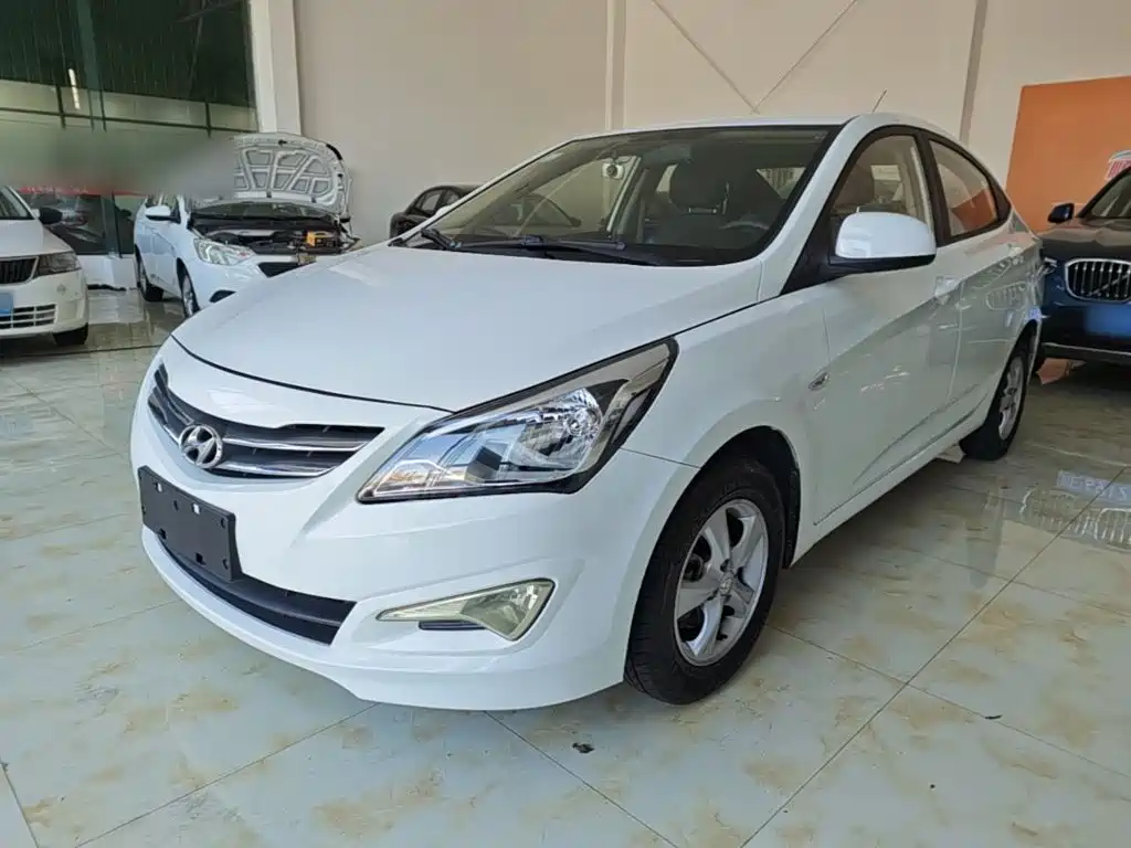 Hyundai Verna — миниатюра 2