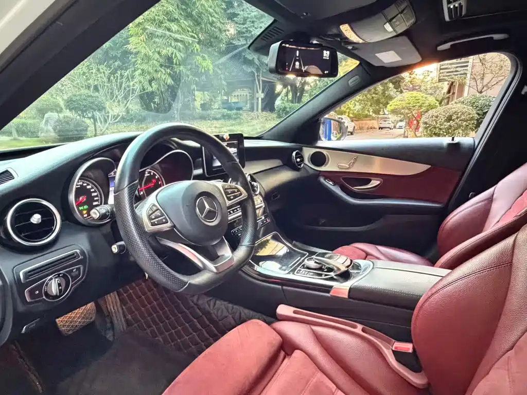 MERCEDES-BENZ C CLASS