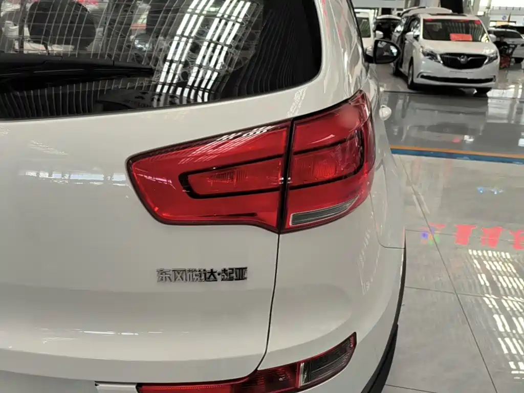 Kia Sportage — миниатюра 8